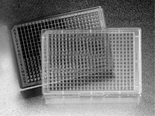 FalconĀ® 384 Well Clear Flat Bottom TC-Treated Microtest Microplate, with Lid, Sterile, 5/Pack, 50/Case